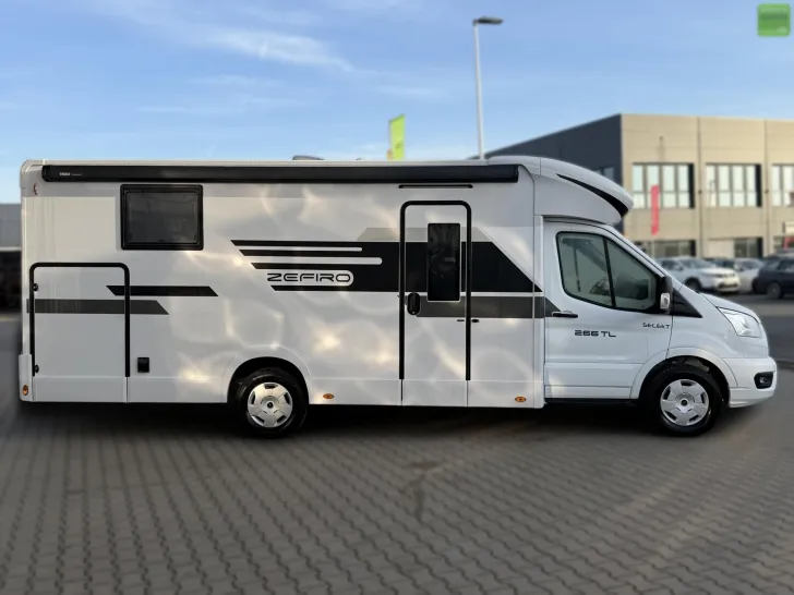 Fahrzeugbild Roller Team Zefiro 266 TL 400W Solar 2xLithium 4100 kg 2026 #3