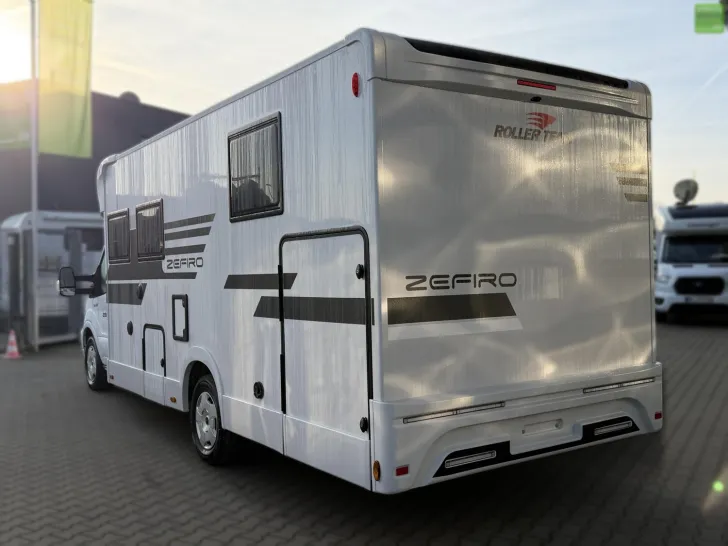 Fahrzeugbild Roller Team Zefiro 266 TL 400W Solar 2xLithium 4100 kg 2026 #5