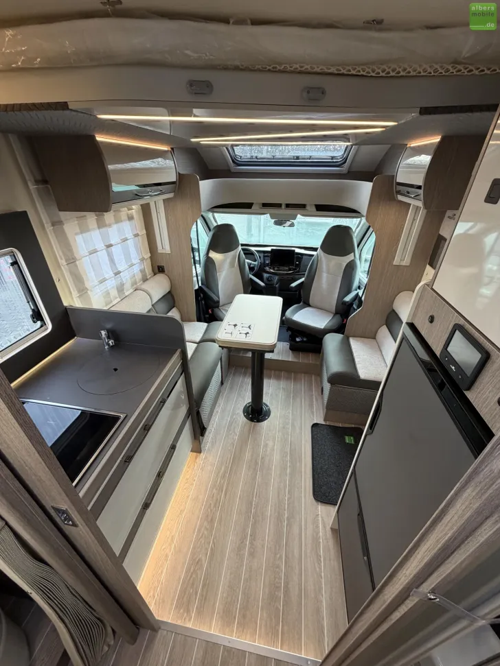 Fahrzeugbild Roller Team Zefiro 266 TL 400W Solar 2xLithium 4100 kg 2026 #23