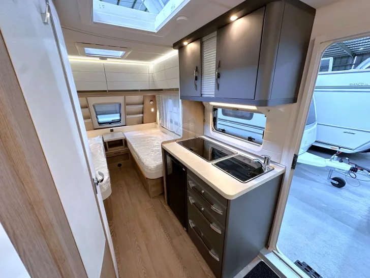 Fahrzeugbild Hobby OnTour 460 DL 1500 kg Ambientebeleuchtung #12