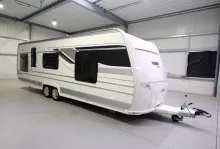 Fahrzeugbild Fendt Saphir 700/Festbett+Rundsitzgruppe/Klimaanlage #2