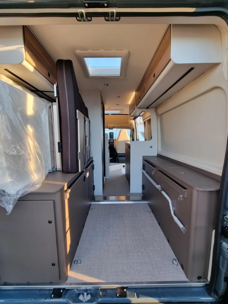 Fahrzeugbild Bürstner B66 C 600 #17