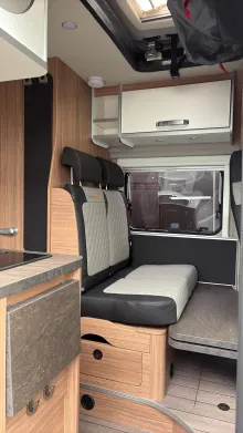 Sitzgruppe Weinsberg CaraBus 540 MQ Aufstelldach