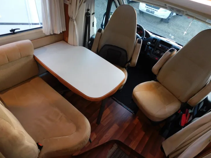 Fahrzeugbild Hymer Exsis-t 588 Luftfeder, Hytraulikstützen, 3xSolar #9