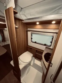 Fahrzeugbild Hymer Eriba Eriba Touring 560 Autarkp., Markise, Fahrradtr. #18