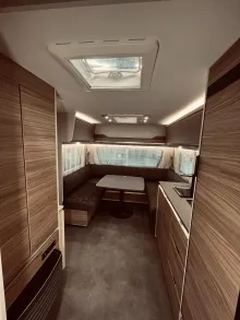 Fahrzeugbild Dethleffs Nomad 730 FKR 7 Schlafplätze, Mover #25