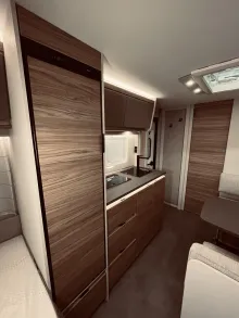 Fahrzeugbild Dethleffs Nomad 490 EST 7.410 EUR Vorteil! Mover #17