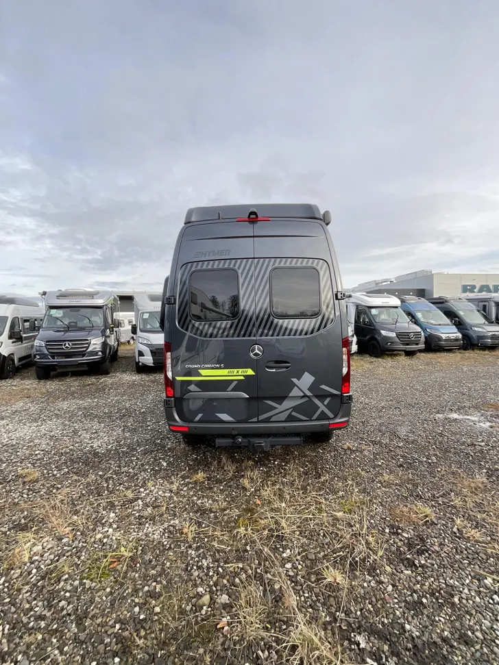 Fahrzeugbild Hymer Grand Canyon S CrossOver 600 Solar, AHK, Winterp #3