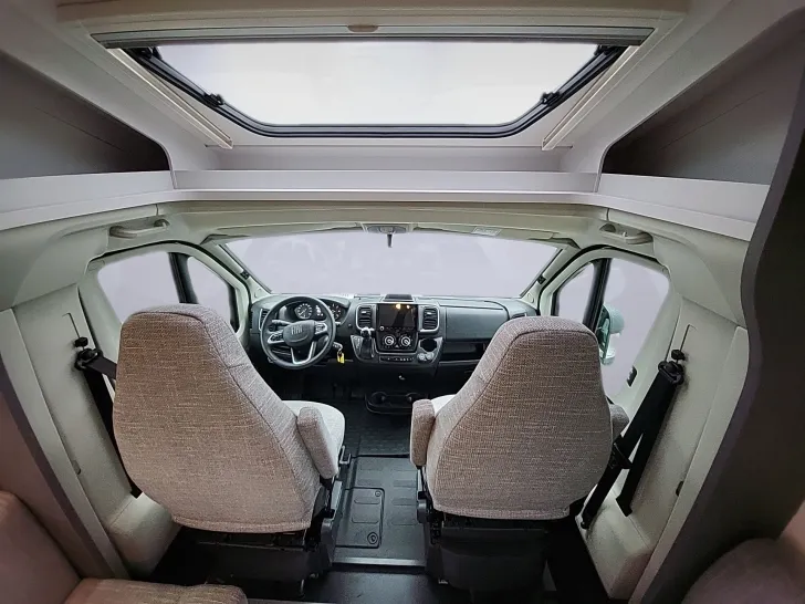 Fahrzeugbild Etrusco T-MODELL BASE 7.4 SBC #6