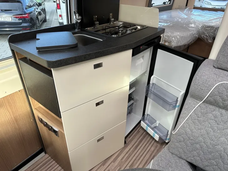 Fahrzeugbild Malibu COMPACT 600 LE #12