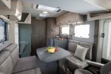 Fahrzeugbild Eura Mobil Integra Line GT IL 726 QF Verfügbar ab06/2026/170PS/Autom/Backofen/Dunstabzug/Mondial-Plus-Paket #8
