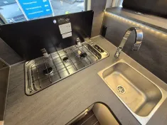 Bild 19 Knaus SKY TI 700 MEG -IC Line-