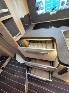 Bild 21 Knaus SKY TI 700 MEG -IC Line-