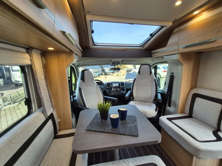 Fahrzeugbild Knaus SKY TI 700 MEG -IC Line- #33