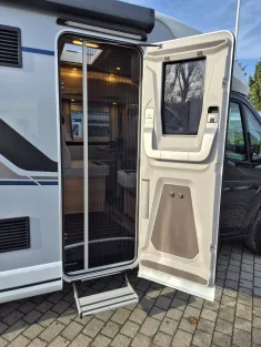 Bild 39 Knaus SKY TI 700 MEG -IC Line-