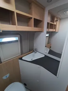 Fahrzeugbild Sunlight Cliff 640 AHK #11