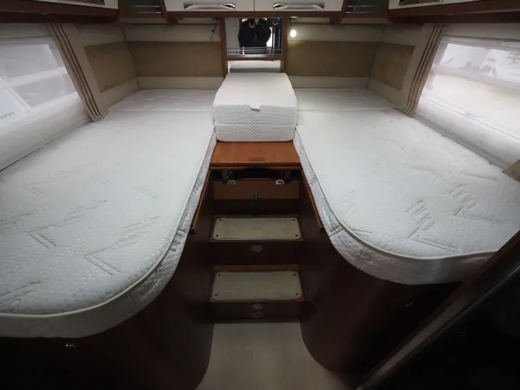 Fahrzeugbild Mobilvetta K-Yacht 86 Tekno Line, SAT/TV, Radtr. Solar, uvm #17