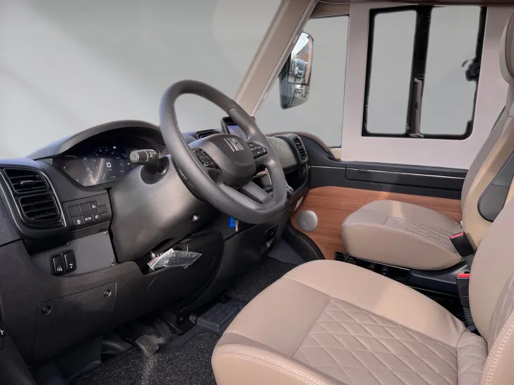 Fahrzeugbild Carthago chic e-line I 50 LE Fiat (279) #10