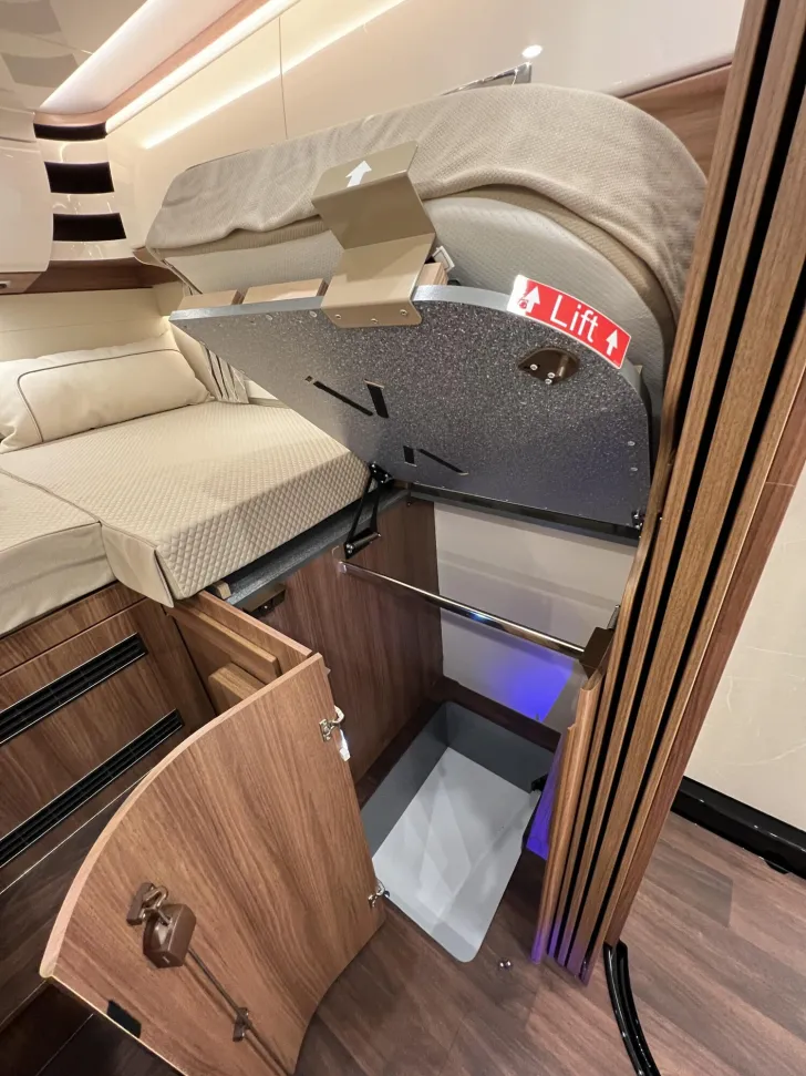 Fahrzeugbild Carthago chic e-line I 50 LE Fiat (279) #30