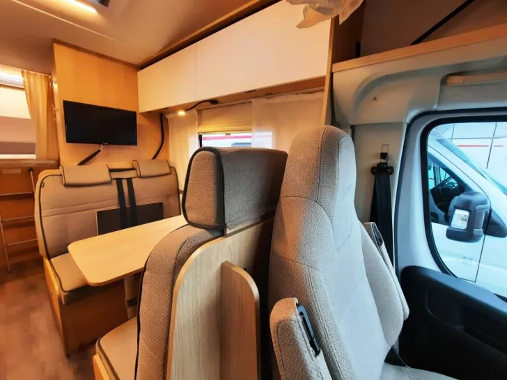 Fahrzeugbild LMC Tourer A 690 G #6