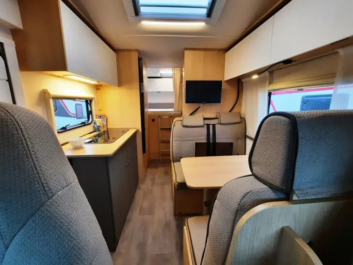 Fahrzeugbild LMC Tourer A 690 G #4