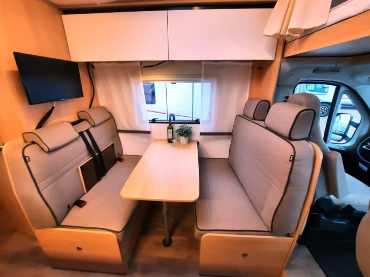 Fahrzeugbild LMC Tourer A 690 G #7