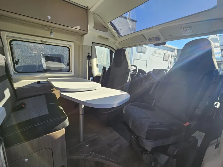 Fahrzeugbild Carado pro+ CV 600 8GAutomatik|190AH|LEDSW|Lanzarote-GR #13