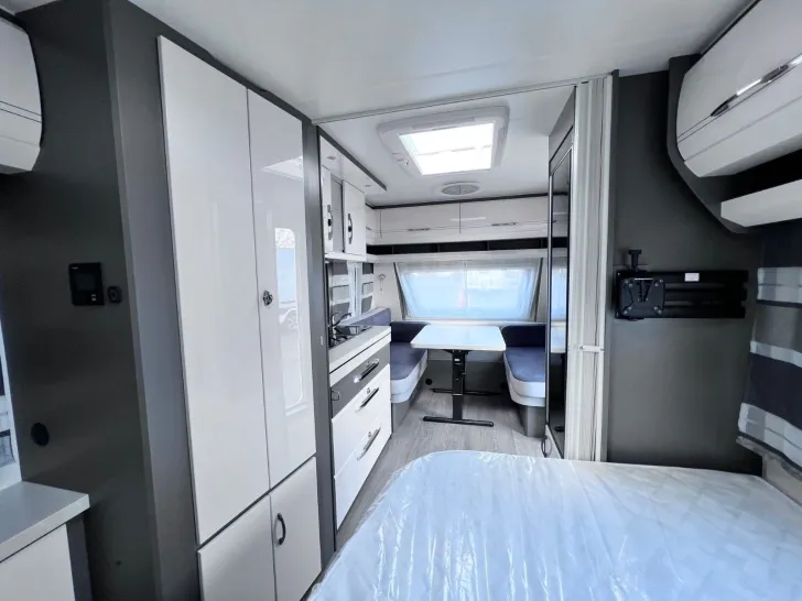 Fahrzeugbild Hobby Excellent 495 WFB 1800 kg Auflastung #16