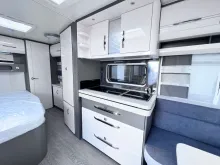 Fahrzeugbild Hobby Excellent 495 WFB 1800 kg Auflastung #17