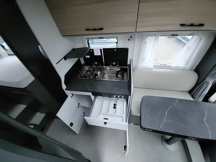 Fahrzeugbild Etrusco VAN 6.8 SCF #11