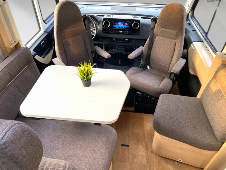 Fahrzeugbild Hymer B-Klasse MC I 680 !!! TopPreis+Service !!! #10