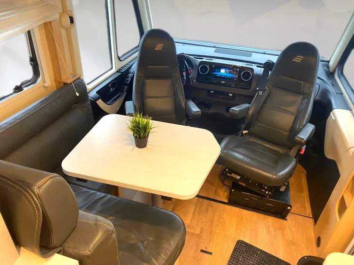 Fahrzeugbild Hymer B-Klasse MC I 580 +++ Messewochen +++ #10