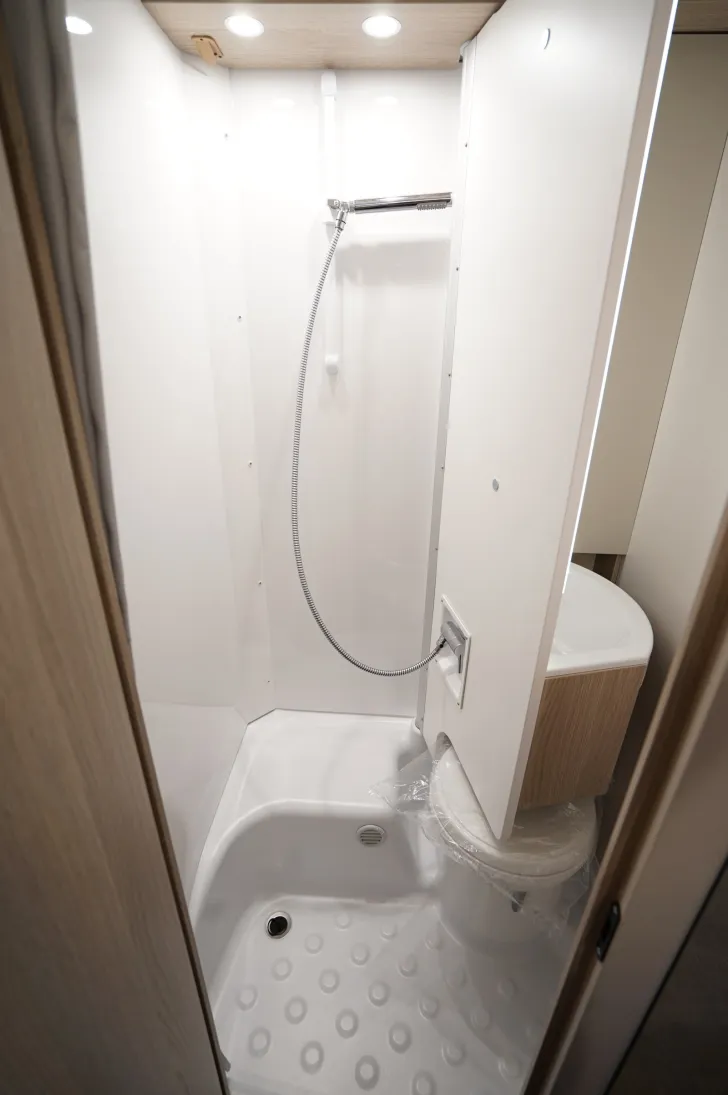 Fahrzeugbild Bürstner Lineo T 620 G verfügbar ab Okt. 2026 #12