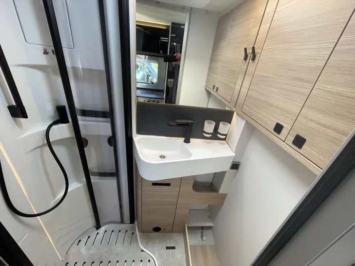 Fahrzeugbild Hymer B-Klasse MC I 600 Hydr.Stützen, alle Pakete #5