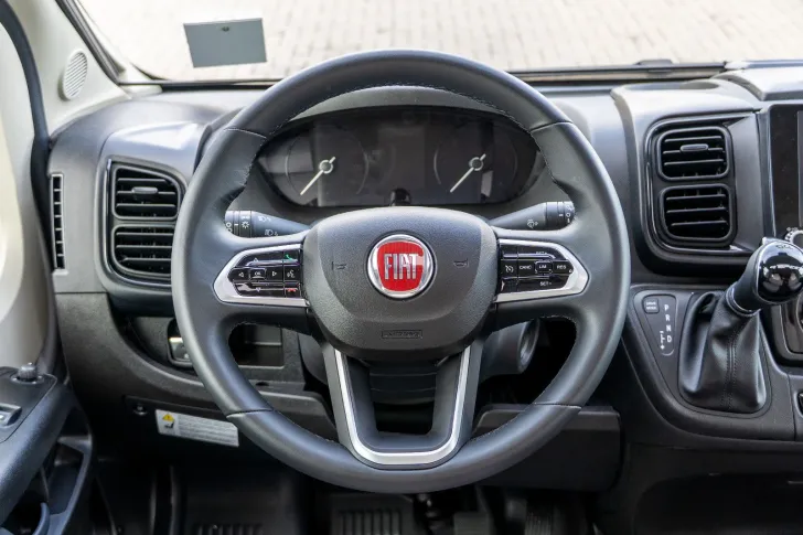 Fahrzeugbild LMC Tourer Lift H720 *Automatik*Hubbett*Navi*Markise #15