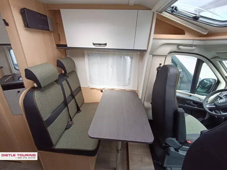 Fahrzeugbild Sunlight Adventure V 66 #6