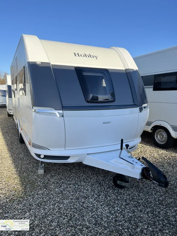 Fahrzeugbild Hobby Excellent Edition 495 UL #1