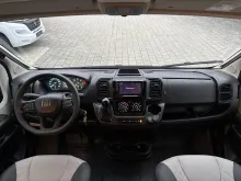 Fahrzeugbild Weinsberg CaraBus 630 ME EDITION [FIRE] MAXI Autom.atik AHK-VeloSwing #8