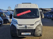 Fahrzeugbild Bürstner Papillon PC 6.0 **auf dem Hof*** #4