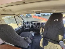 Fahrzeugbild Bürstner Papillon PC 6.0 **auf dem Hof*** #11