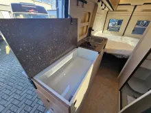 Fahrzeugbild Bürstner Papillon PC 6.0 **auf dem Hof*** #21