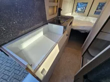 Fahrzeugbild Bürstner Papillon PC 6.0 **auf dem Hof*** #22