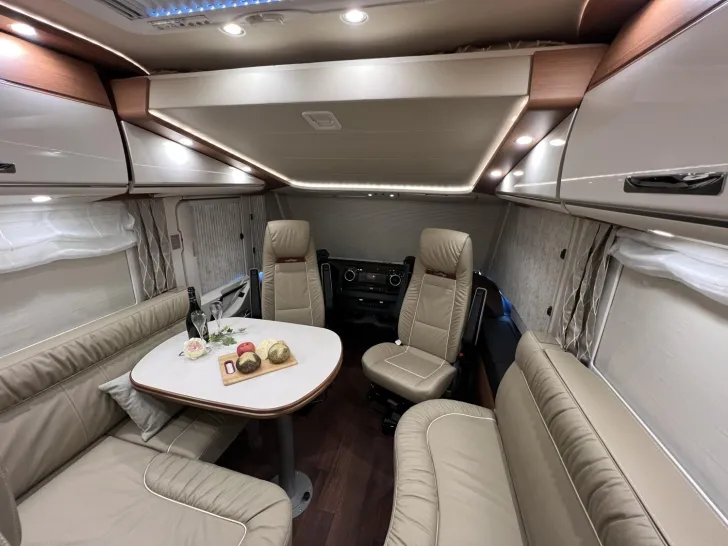 Fahrzeugbild Carthago chic c-line I 6.2 XL QB Mercedes (202) #13