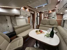 Fahrzeugbild Carthago chic c-line I 6.2 XL QB Mercedes (202) #16