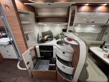 Fahrzeugbild Carthago chic c-line I 6.2 XL QB Mercedes (202) #23
