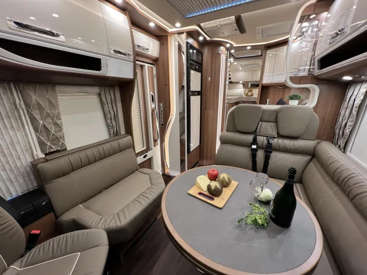Fahrzeugbild Carthago chic e-line I 50 LE Strategic Buy (204) #16