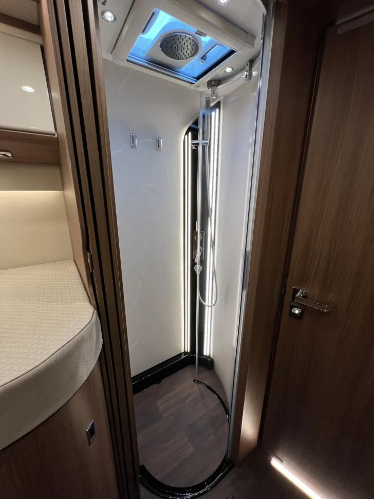 Fahrzeugbild Carthago chic e-line I 50 LE Strategic Buy (204) #35