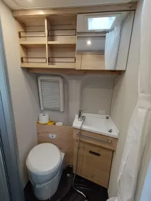 Fahrzeugbild Dethleffs Globetrail Classic 590 DK Ford AHK, Markise #10