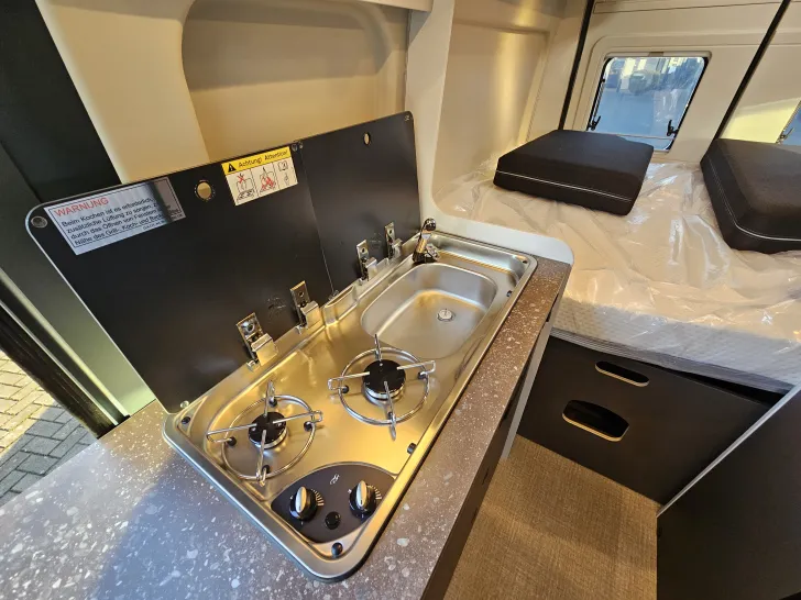 Fahrzeugbild Bürstner B66 600 C #12