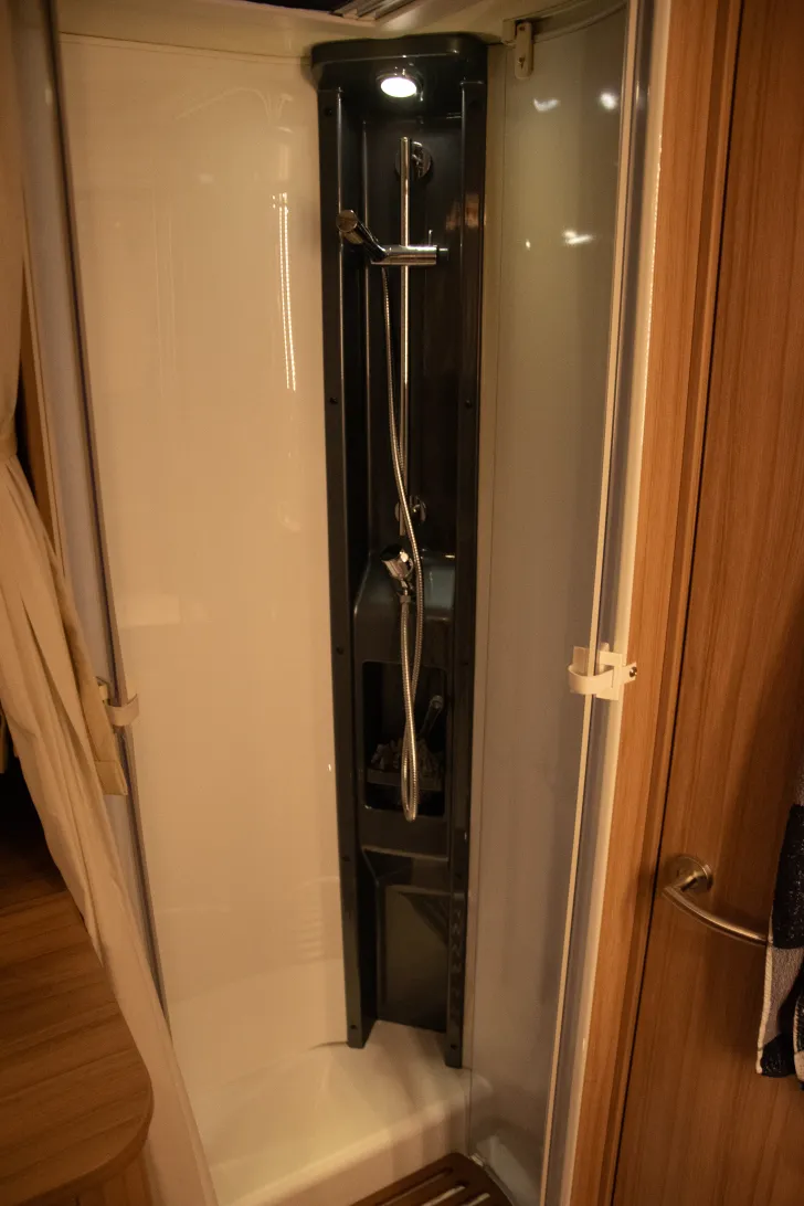 Fahrzeugbild Knaus Sun TI 700 MEG Platinum Selection #4